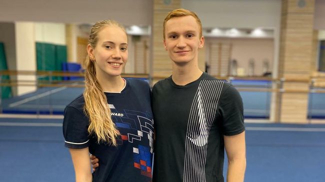 Чемпионка Европы среди юниоров в синхронном плавании Олеся Платонова и четырехкратный чемпион мира Александр Мальцев