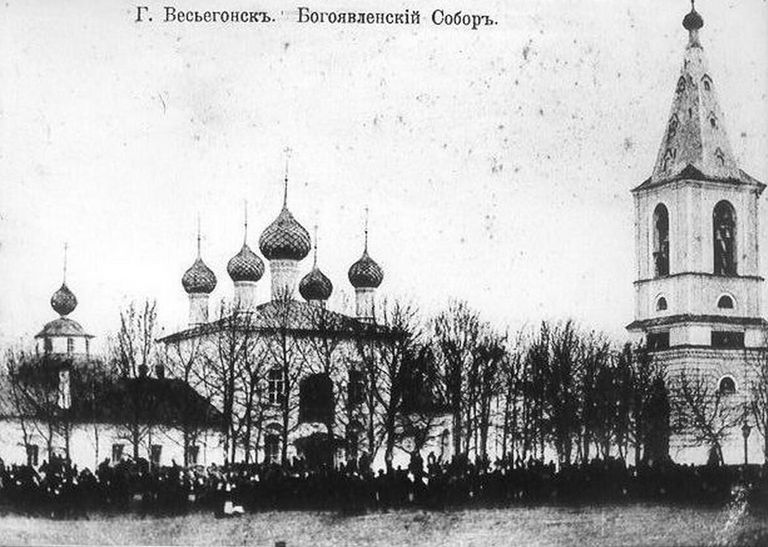 Богоявленский собор в Весьегонске