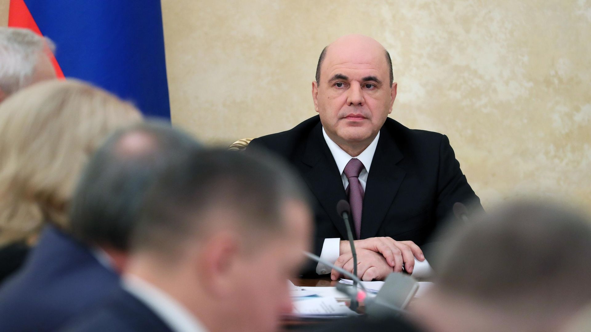 Председатель правительства РФ Михаил Мишустин проводит совещание с вице-премьерами РФ - РИА Новости, 1920, 25.08.2025