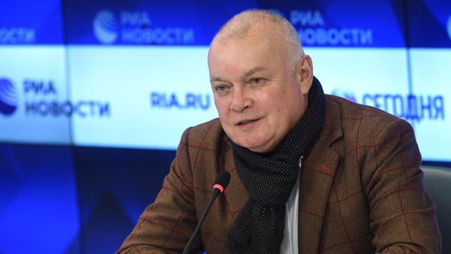 Генеральный директор МИА Россия сегодня Дмитрий Киселев во время пресс-конференции, посвященной развитию системы дипломатической службы в России и актуальным вопросам работы Дипломатической академии МИД России Генеральный директор МИА Россия сегодня Дмитрий Киселев во время пресс-конференции, посвященной развитию системы дипломатической службы в России и актуальным вопросам работы Дипломатической академии МИД России
