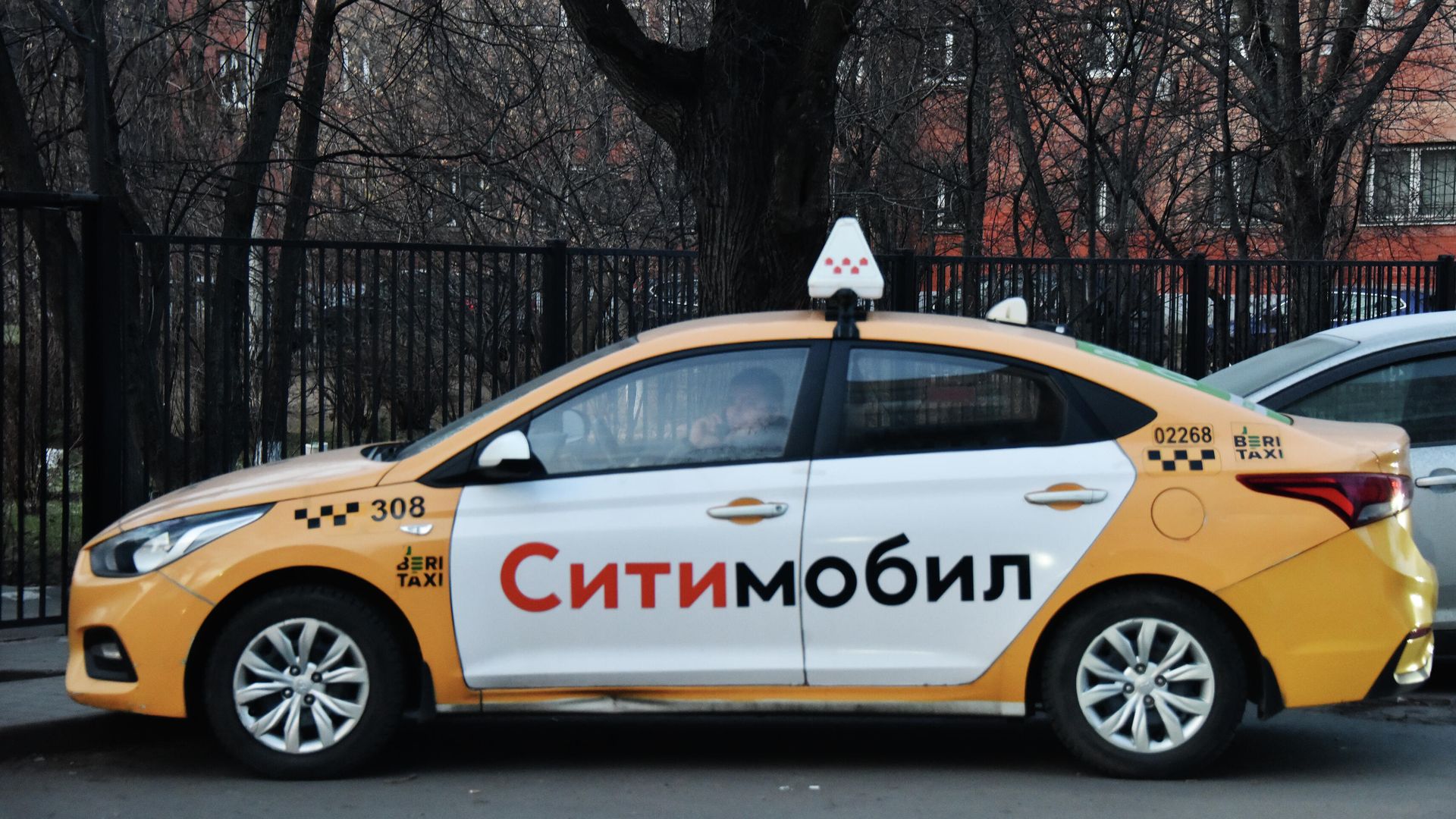 Автомобиль службы такси Ситимобил Автомобиль службы такси Ситимобил - РИА Новости, 1920, 15.04.2022
