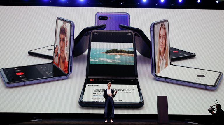 Презентация складного смартфона Samsung Galaxy Z Flip в Сан-Франциско Презентация складного смартфона Samsung Galaxy Z Flip в Сан-Франциско