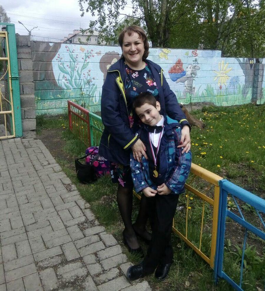 У сына Натальи Селиной нет одного глаза, но инвалидность ему не продлили У сына Натальи Селиной нет одного глаза, но инвалидность ему не продлили
