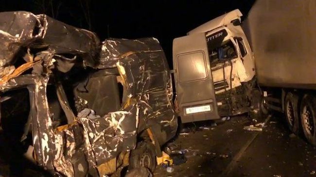Кадры с места ДТП в Псковской области Кадры с места ДТП в Псковской области