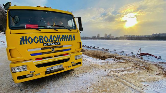 Автомобиль АО Мосводоканал