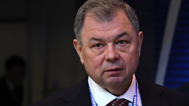 Анатолий Артамонов Анатолий Артамонов