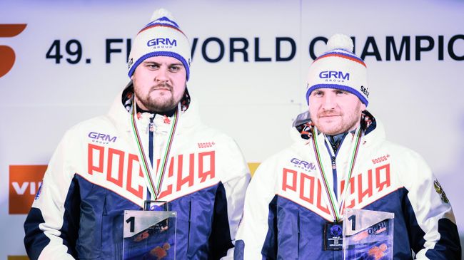 Церемония награждения на чемпионате мира по санному спорту в Сочи Церемония награждения на чемпионате мира по санному спорту в Сочи