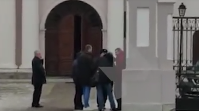Нападение на храм Нападение на храм