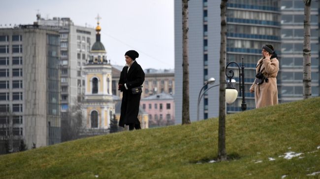 Теплая погода в Москве Теплая погода в Москве