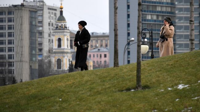 Теплая погода в Москве