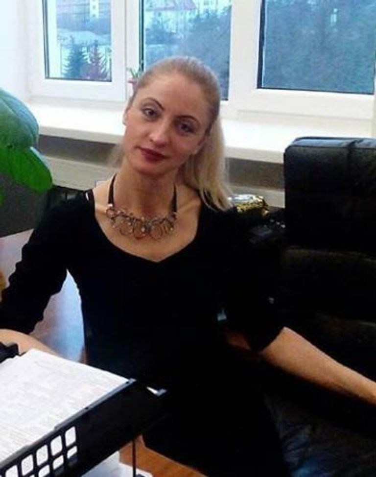 Элеонора до обращения к косметологу