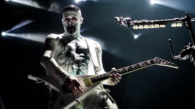 Гитарист американской группы Limp Bizkit Уэс Борланд Гитарист американской группы Limp Bizkit Уэс Борланд