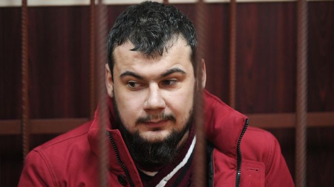 Ефим Ефимов, ранивший ножом двух служителей в храме Святителя Николая в Москве, в Таганском суде Ефим Ефимов, ранивший ножом двух служителей в храме Святителя Николая в Москве, в Таганском суде
