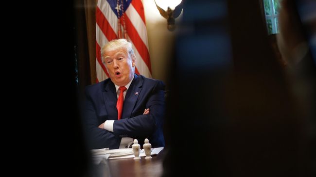 Президент США Дональд Трамп Президент США Дональд Трамп