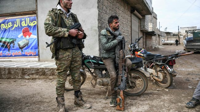 Сирийские повстанцы в Идлибе Сирийские повстанцы в Идлибе