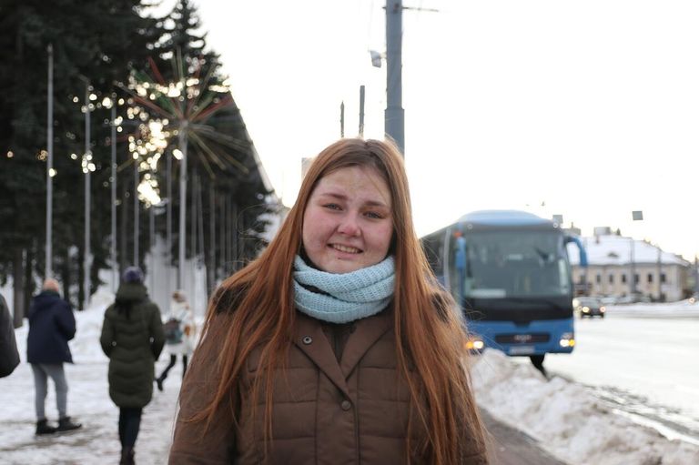 Вика Захарова