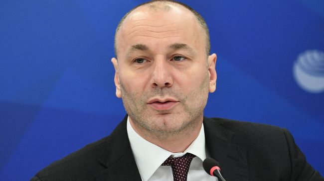 Временно исполняющий обязанности главы Рособрнадзора Анзор Музаев Временно исполняющий обязанности главы Рособрнадзора Анзор Музаев
