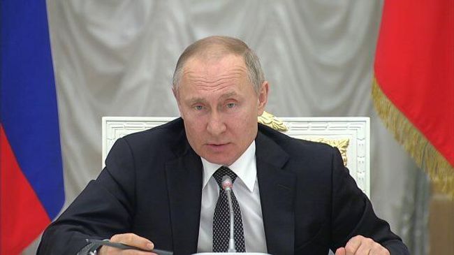 Кто-то хочет украсть у нас Победу?: Путин об исторической правде Кто-то хочет украсть у нас Победу?: Путин об исторической правде
