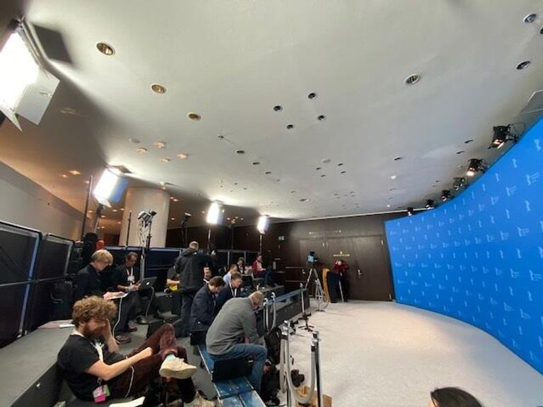 Фотографы в пресс-центре Берлинского кинофестиваля