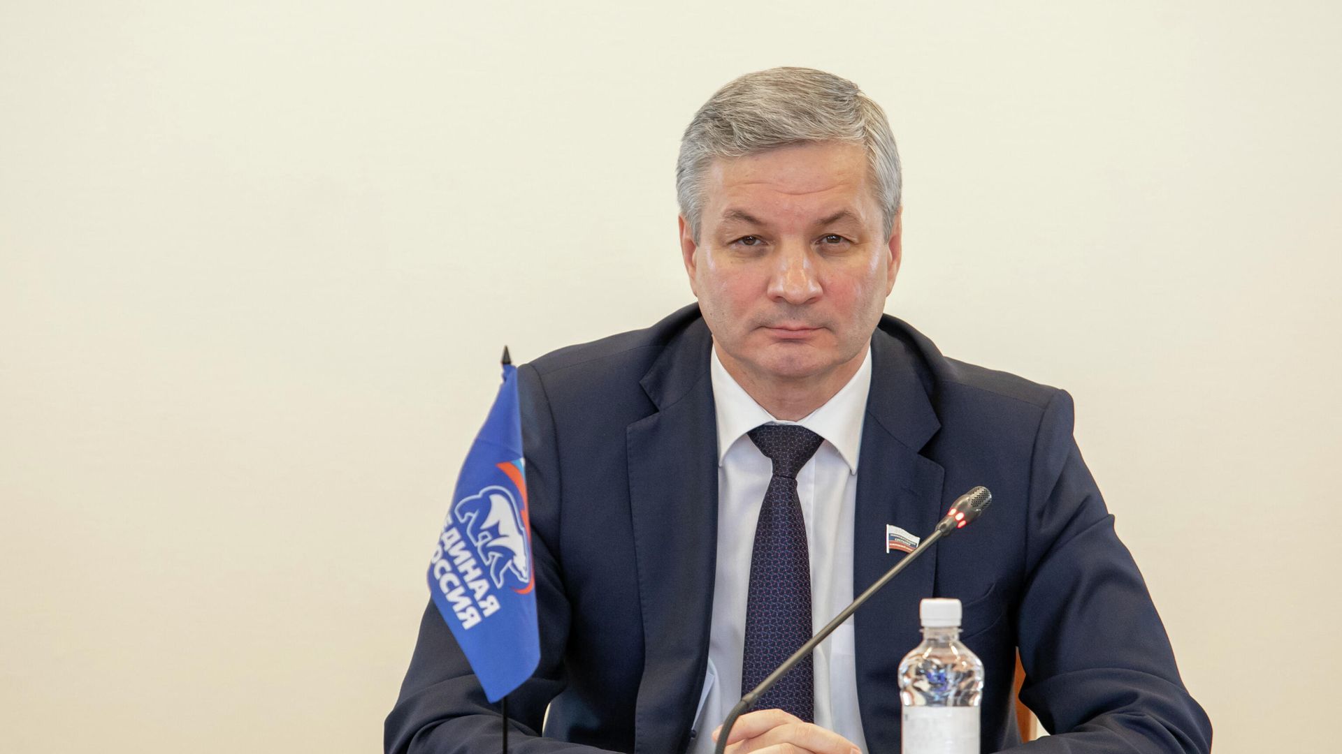 Председатель Заксобрания Вологодской области, лидер фракции Единая Россия Андрей Луценко Председатель Заксобрания Вологодской области, лидер фракции Единая Россия Андрей Луценко - РИА Новости, 1920, 12.02.2024