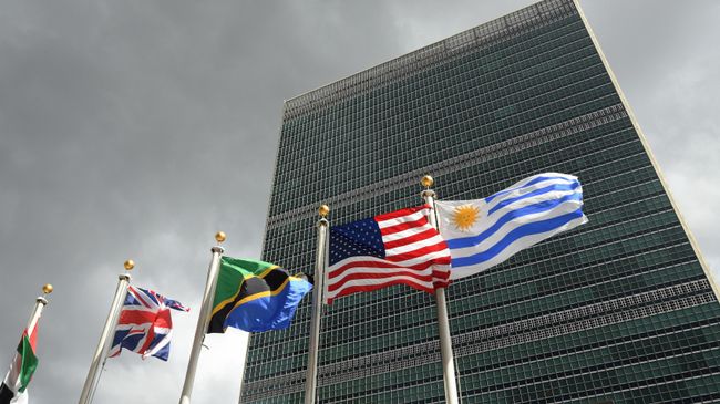 Штаб-квартира Организации Объединенных Наций в Нью-Йорке Штаб-квартира Организации Объединенных Наций в Нью-Йорке