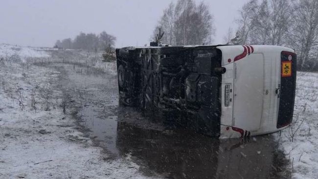 На месте ДТП с участием автобуса Хендай в Ульяновской области. 29 февраля 2020 На месте ДТП с участием автобуса Хендай в Ульяновской области. 29 февраля 2020