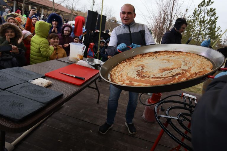 Празднование Масленицы в регионах России Празднование Масленицы в регионах России
