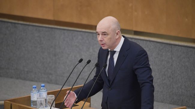 Министр финансов РФ Антон Силуанов выступает на пленарном заседании Государственной Думы Министр финансов РФ Антон Силуанов выступает на пленарном заседании Государственной Думы