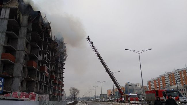 Пожар в строящемся здании Кировского района Самары Пожар в строящемся здании Кировского района Самары