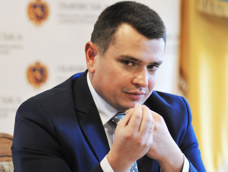Глава Национального антикоррупционного бюро Украины Артем Сытник во время пресс-конференции во Львове Глава Национального антикоррупционного бюро Украины Артем Сытник во время пресс-конференции во Львове