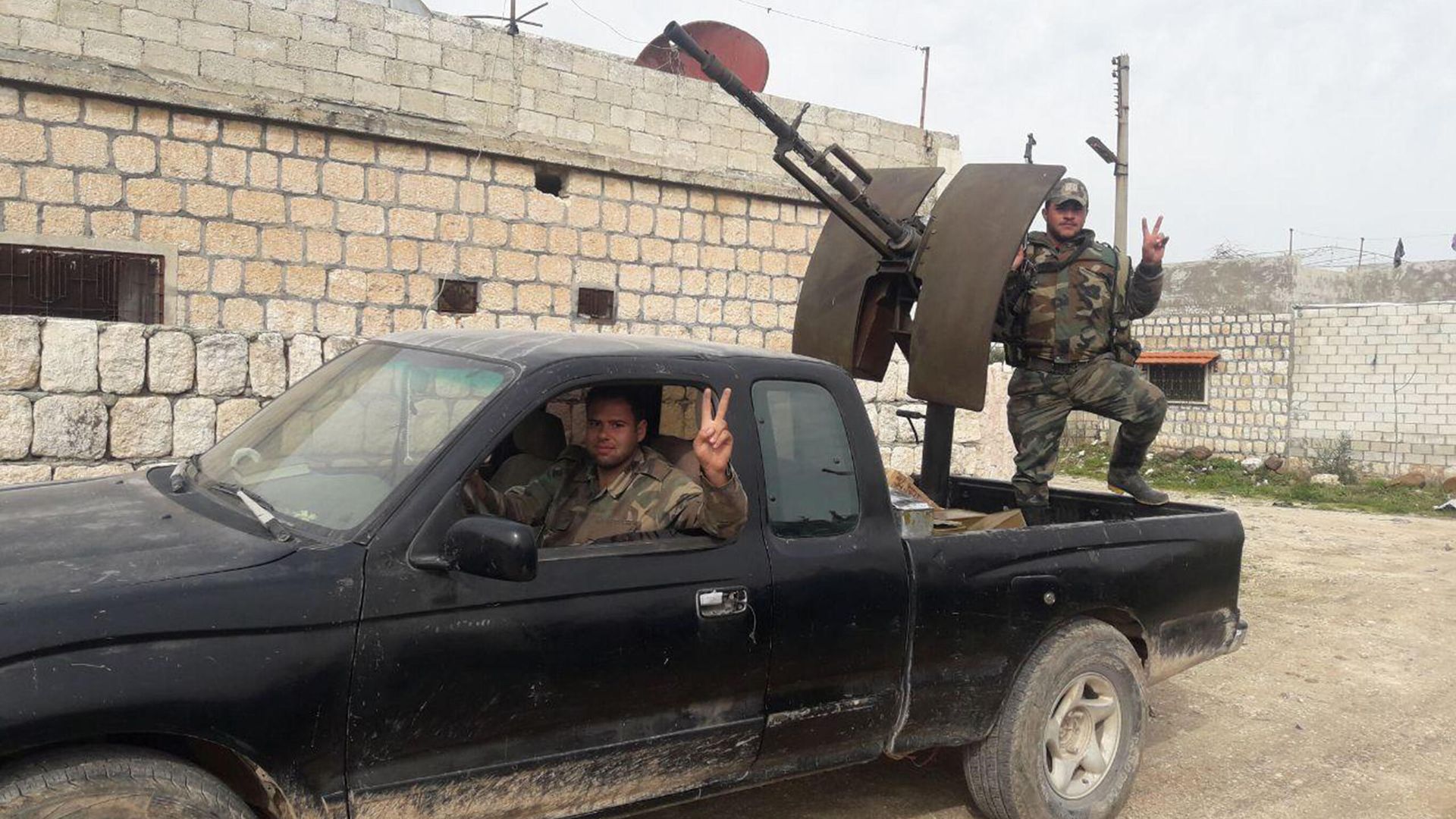 Военнослужащие сирийской правительственной армии в провинции Идлиб Военнослужащие сирийской правительственной армии в провинции Идлиб - РИА Новости, 1920, 02.12.2022