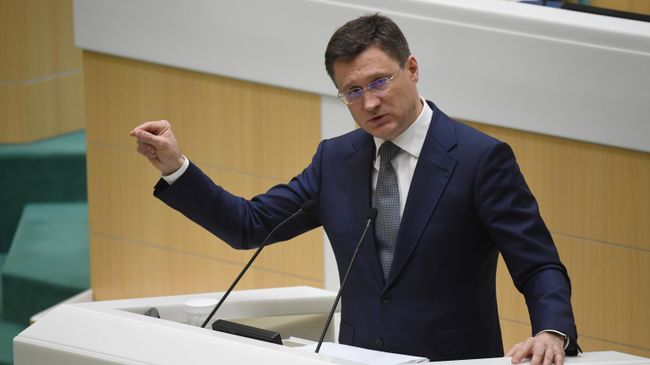 Министр энергетики РФ Александр Новак выступает на заседании Совета Федерации РФ Министр энергетики РФ Александр Новак выступает на заседании Совета Федерации РФ