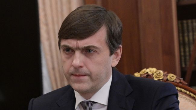 Министр просвещения Сергей Кравцов во время встречи с президентом РФ Владимиром Путиным Министр просвещения Сергей Кравцов во время встречи с президентом РФ Владимиром Путиным