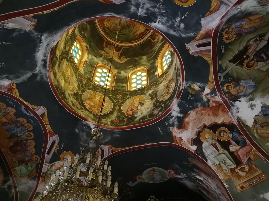 Греция, деревня Пертули, роспись на стенах храма Греция, деревня Пертули, роспись на стенах храма