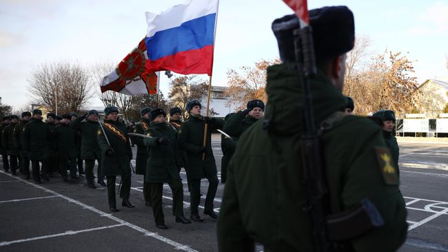 Военнослужащие армии РФ Военнослужащие армии РФ