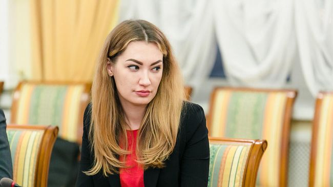 Министр образования Мурманской области Анна Головина Министр образования Мурманской области Анна Головина