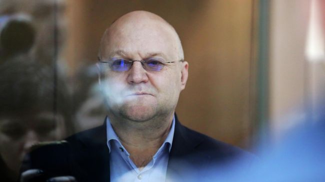 Бывший руководитель Главного следственного управления Следственного комитета РФ по городу Москве Александр Дрыманов в Московском городском суде Бывший руководитель Главного следственного управления Следственного комитета РФ по городу Москве Александр Дрыманов в Московском городском суде