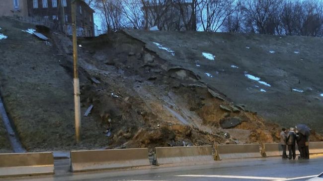 Оползень в Нижнем Новгороде. 19 марта 2020 Оползень в Нижнем Новгороде. 19 марта 2020