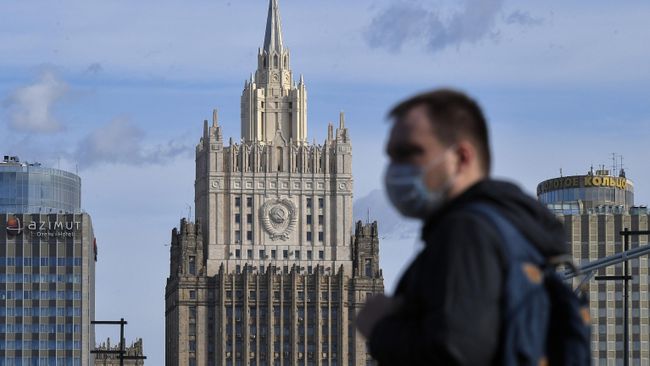 Здание Министерства иностранных дел РФ Здание Министерства иностранных дел РФ