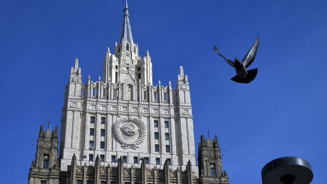 Здание Министерства иностранных дел РФ Здание Министерства иностранных дел РФ