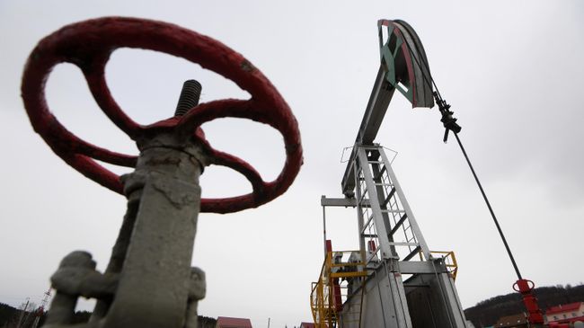 Нефтяная качалка Нефтяная качалка