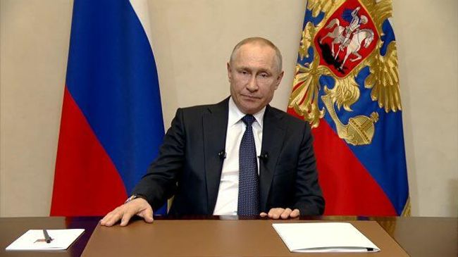 Владимир Путин о переносе голосования за поправки в Конституцию Владимир Путин о переносе голосования за поправки в Конституцию