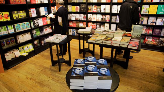 Книжный магазин в Лондоне Книжный магазин в Лондоне