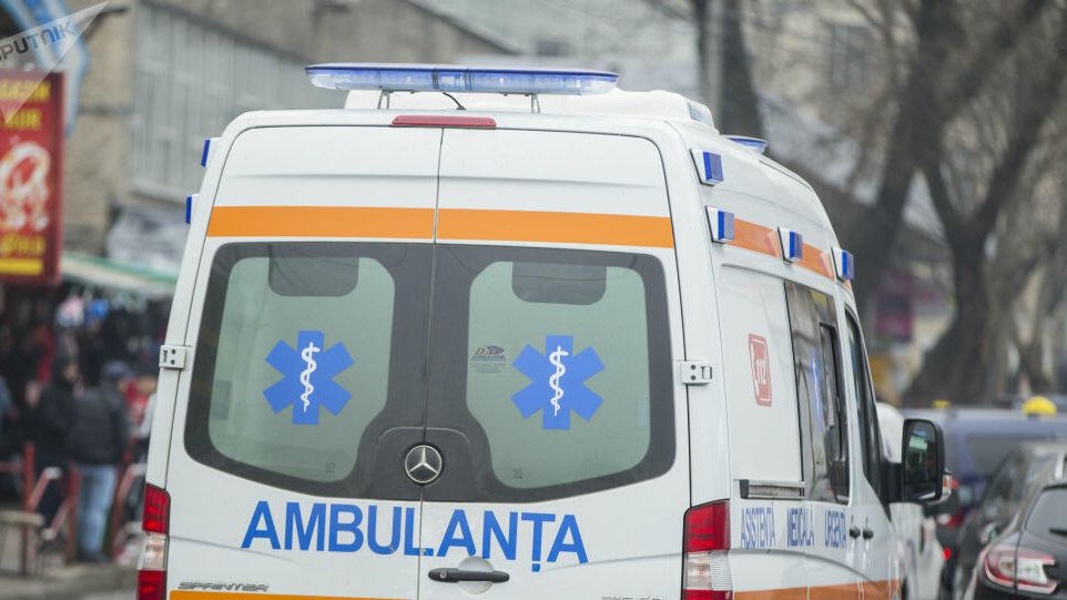 Автомобиль скорой помощи в Молдавии Автомобиль скорой помощи в Молдавии - РИА Новости, 1920, 30.11.2020