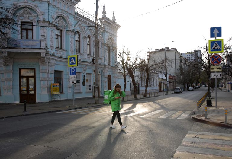 Доставщик еды в Краснодаре Доставщик еды в Краснодаре