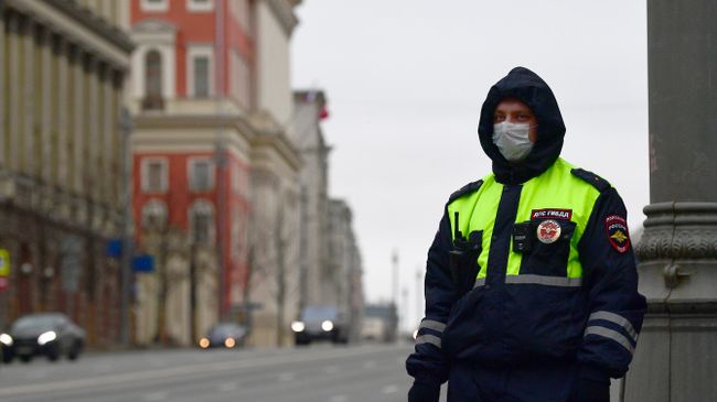 Постовой ДПС ГИБДД в Москве Постовой ДПС ГИБДД в Москве