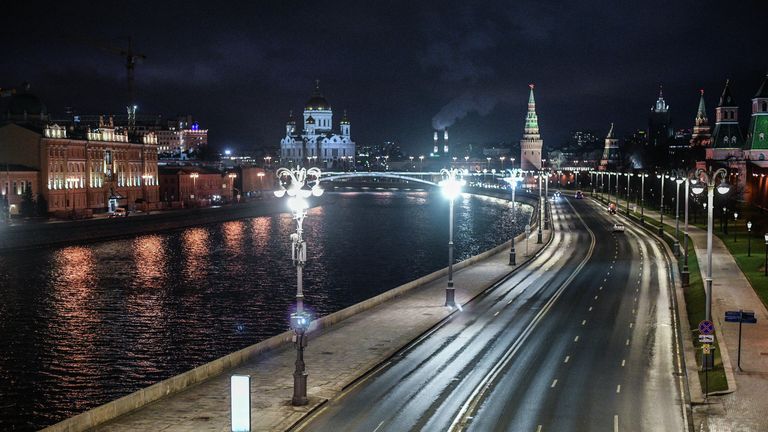 Москва во время режима самоизоляции жителей Москва во время режима самоизоляции жителей