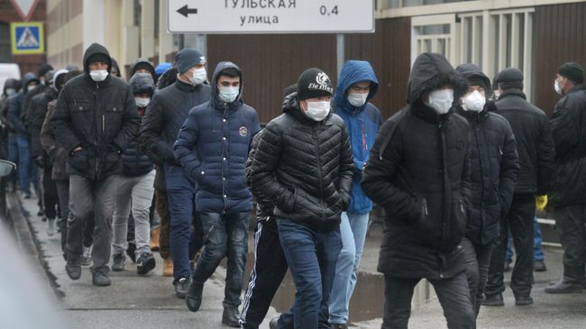 Трудовые мигранты в России Трудовые мигранты в России