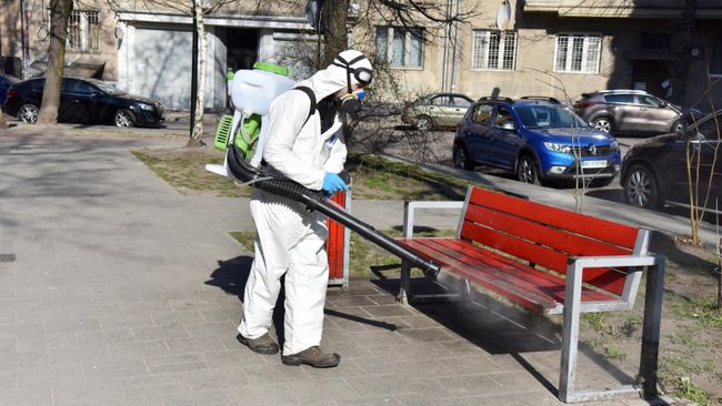 Дезинфекционная обработка на Украине из-за коронавируса Дезинфекционная обработка на Украине из-за коронавируса