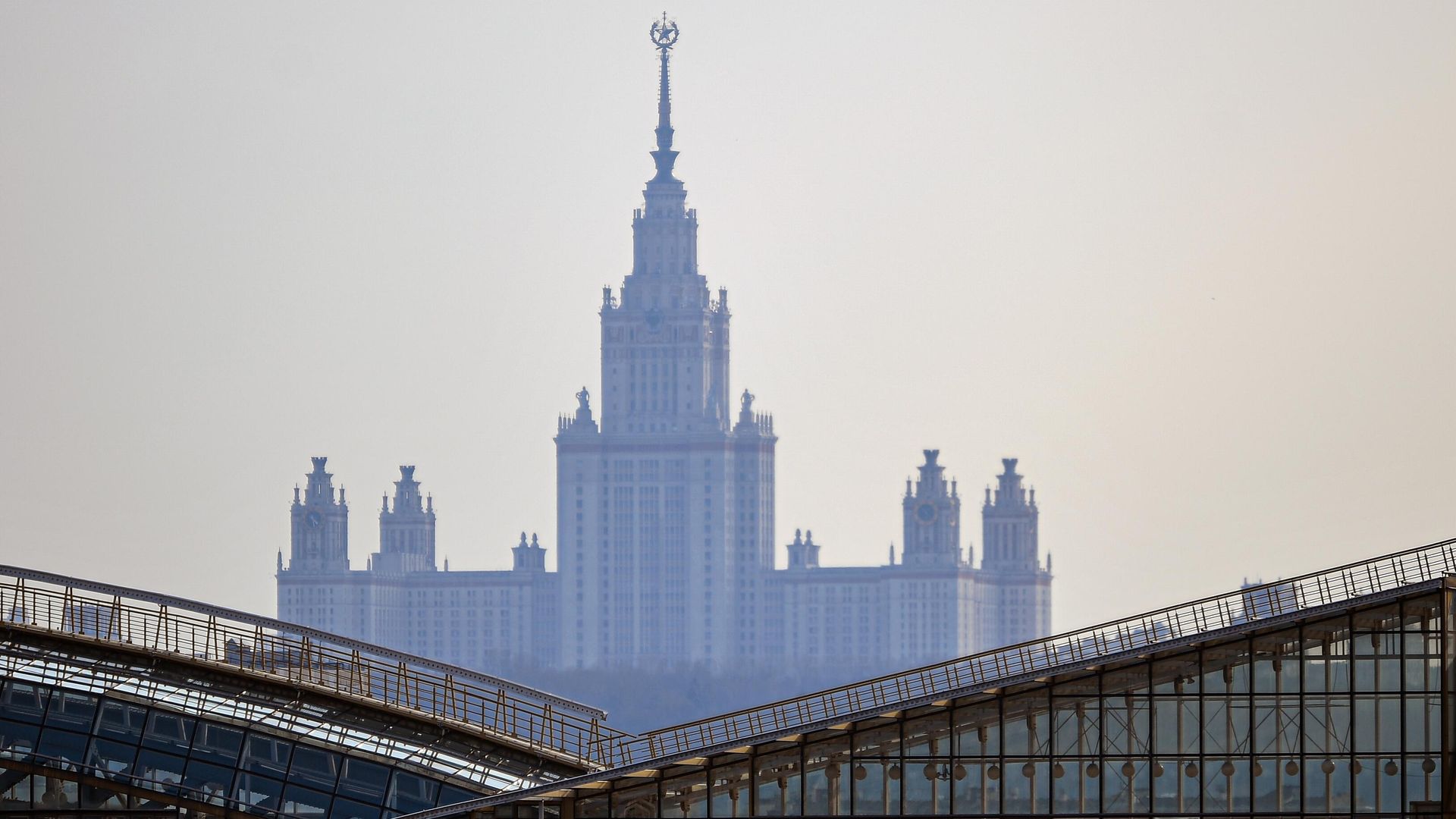 Здание Московского государственного университета имени М. В. Ломоносова - РИА Новости, 1920, 29.01.2022
